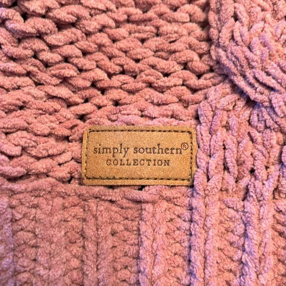 NWOT Chunky knit Simply Southern 3/4 sleeve sweater, mock neck. Mauve colored